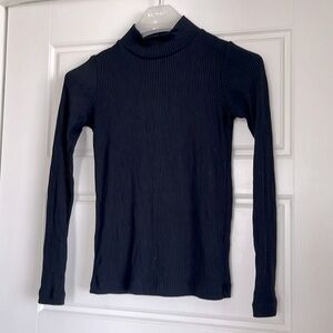 Uniqlo - ribbed turtleneck long sleeve